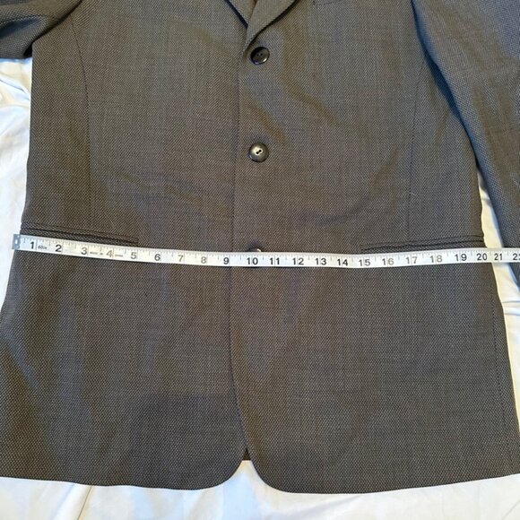 Donna Karan 100% Wool Blazer Gray size 42R Vintage Made in Italy - Picture 7 of 13